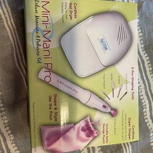 Mini Mani Pro